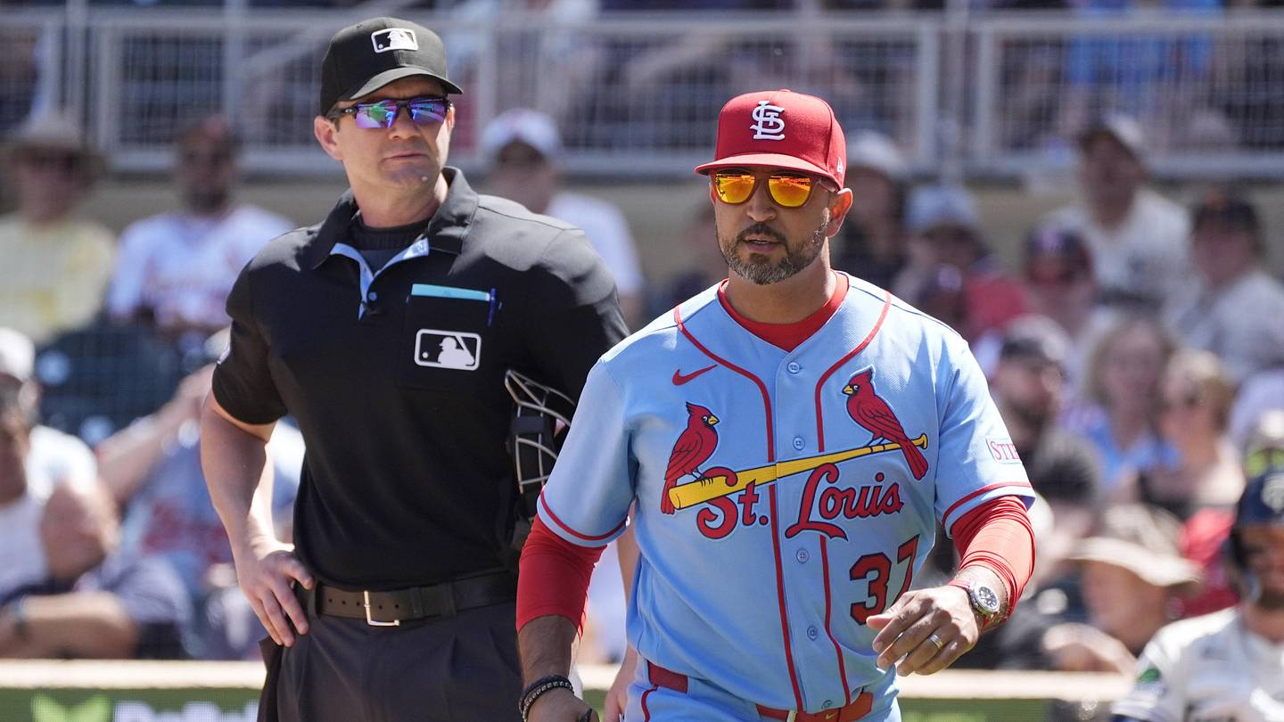 Cardinals Must Balance Expectations with Prudence Ahead of Trade Deadline