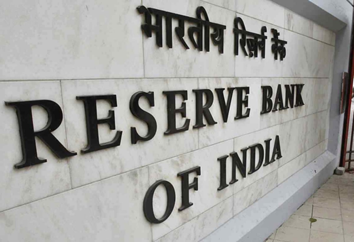 Poor Monsoons May Weigh on Indias Growth and Inflation Outlook: RBI Bulletin