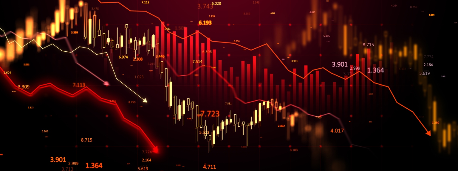 The Stock Markets Mixed Signals: Experts Warn Investors to Look Beyond Earnings