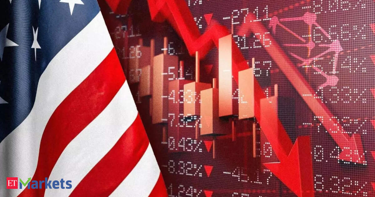 US Stocks Slip as Semiconductor Sector Sells Off Amid AI Spending Concerns