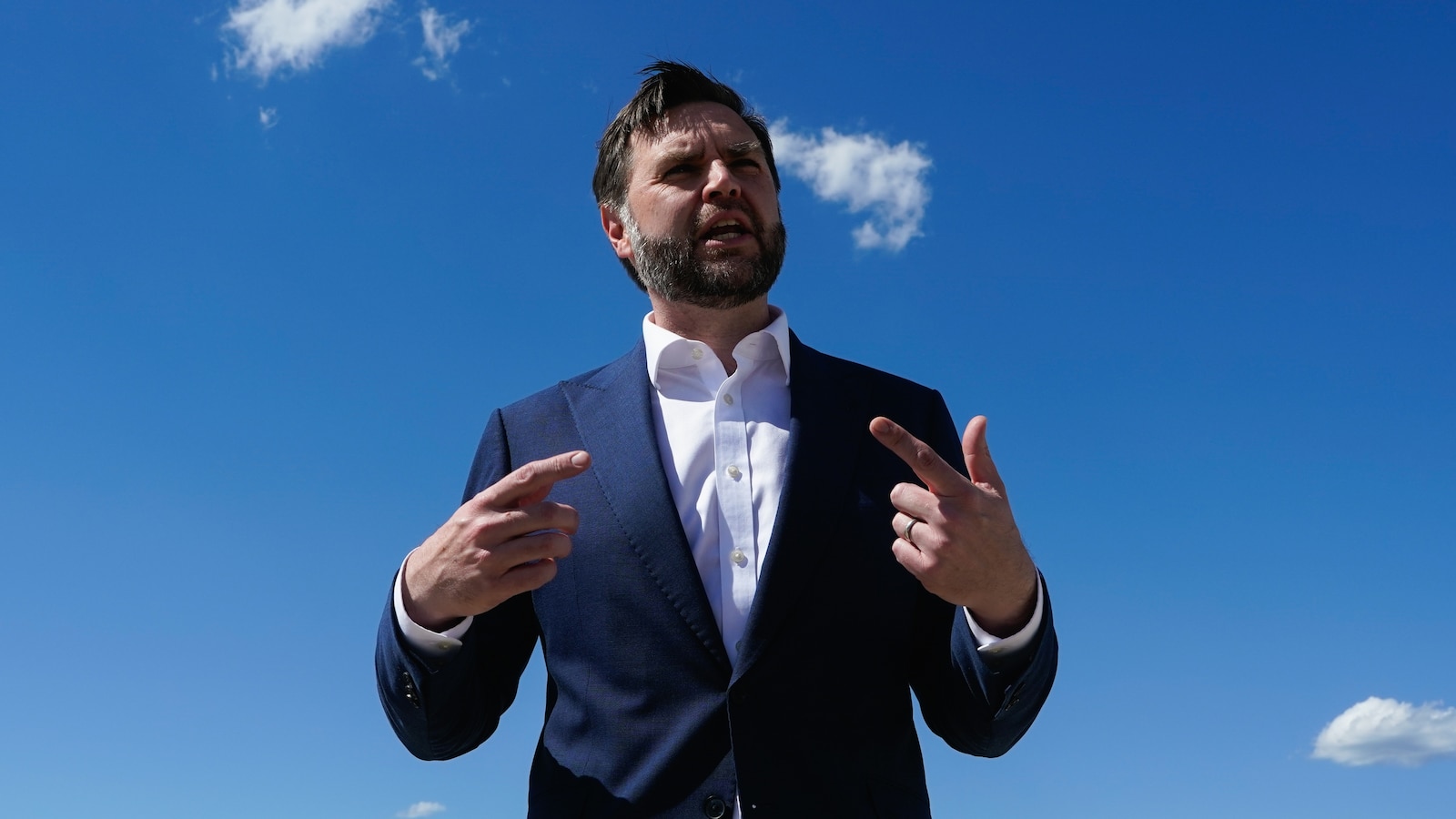 US Vice President JD Vance Arrives in Switzerland for Nuclear Talks with Iran