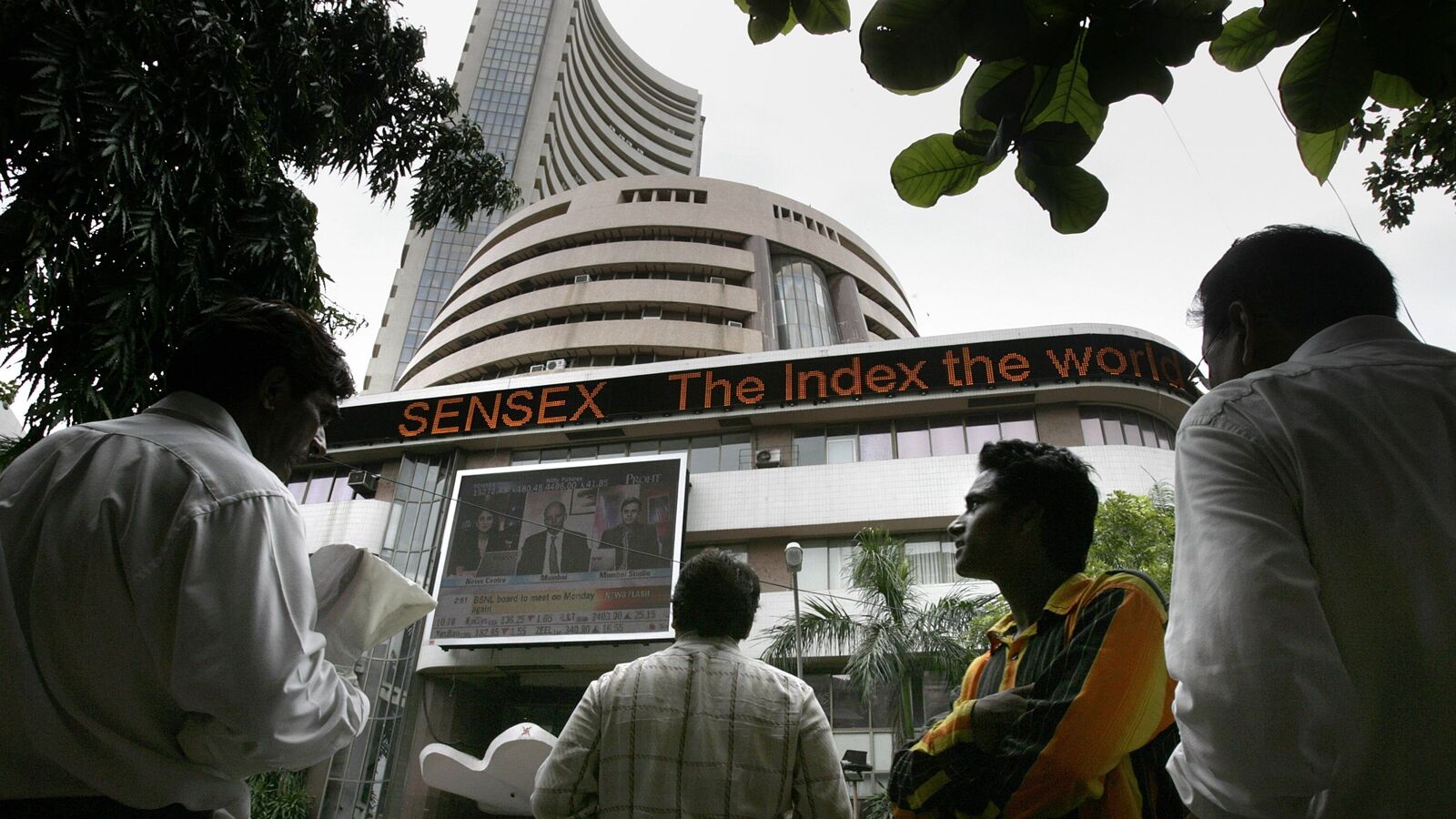 US-Iran Peace Deal and Crude Oil Prices to Dictate Indian Stock Market This Week